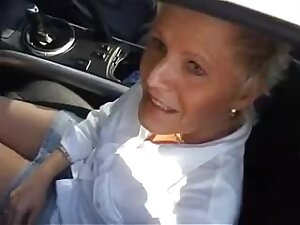 Geile MILF mit dickem Arsch
