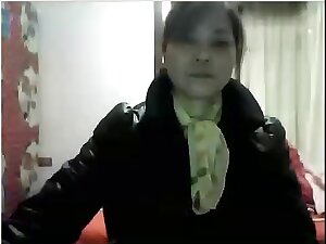 Chinese granny can't live without to play