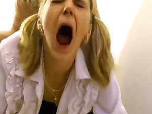 French legal age teenager 18+ au bureau