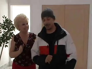 Étonnante mature, granny xxx movie
