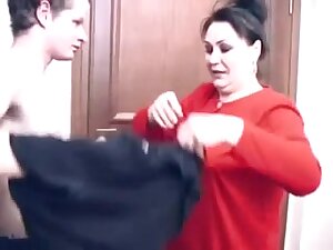 student 18+ Fucks BBW Older Woman