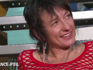 La France A Poil - Busty Mature In Fishnet Anal Pounded