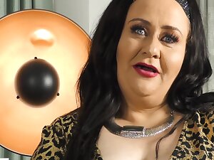 PlumperPass Sammilicious Dreams For A BBW MILF