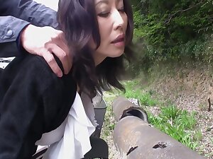 Mature Japanese Outdoor Bottomless Bicycle Riding And Sex 5 Min With Asian Milf And Blue Sky