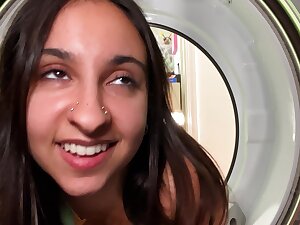Hailey Rose In Stepsister Stuck In Laundry Facecam Stuck In Laundry