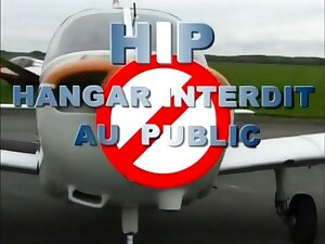 Hangar interdit au public