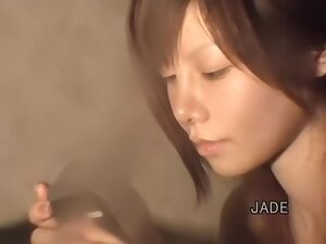Asian girl can't and fingers tight vagina