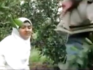 Muslim Girl Sex in Forest