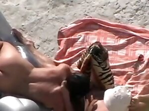 on public beach. Cook Jerking and Oral Sex-Stimulation