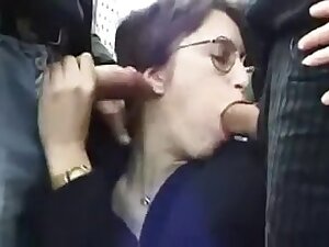 French woman loves sucks and fucking in public