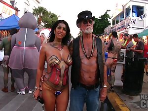 Nude Girls With Only Body Paint Out In Public On The Streets Of Fantas
