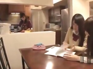 A lucky guy fucks a whole Japanese family