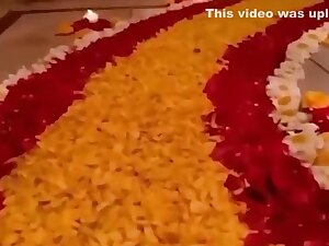 Desi Bhabhi Ke Ghar Par Ja Kar Bhabhi Ki Mast Chudayi Ki