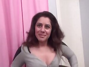 sexy arab goes to casting