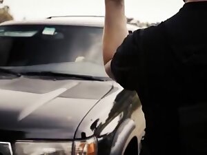 Girlfriend gets fisted fucked squirts
