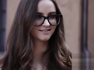 teen 18+ stepdaughter Jay Taylor gets her hairy pussy jizzed on