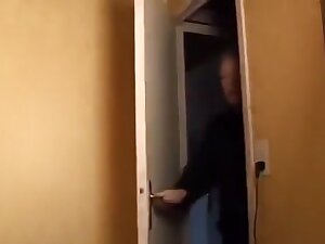 Maman catholique sodomisée quand Step son mari est absent