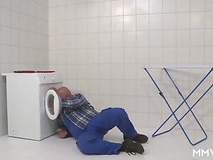 MMV FILMS German Step mom draining the plumber
