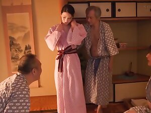[stars-353 Mixed Bathing Employee Trip With Honjou Suzu