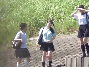 Naughty japan teens 18+ pee