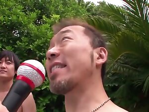 sucking and fucking by Japanese bikini babe in the pool