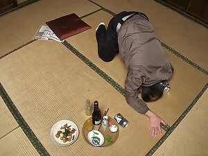 Mai Shimizu Had A Sexual Experience With Her Nasty Step- Father