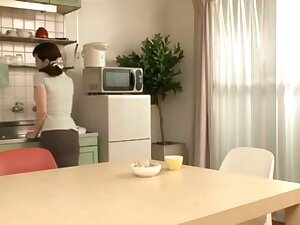 Japanese Mature Lesbian Battle