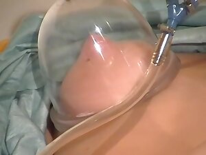 Clinic World gyno exam