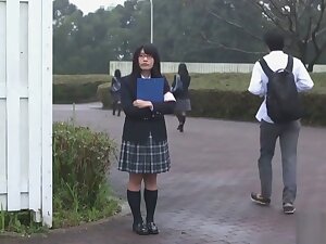 5 GIRL NAKED RUN IN SCHOOL
