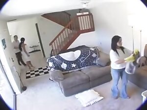 Engaña marido con sirvienta
