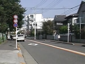 Japanese family do everything together !