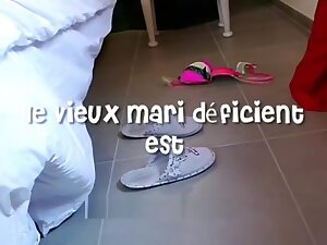 je baise devant mon mari french