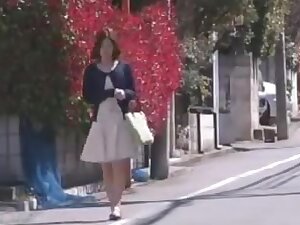 Ichika kuroki fucks with incredible smooches.