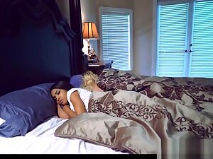 teen 18+ Bedtime Story Gets Hot