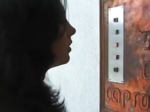 Hairy italian seduce room service to fuck her ass
