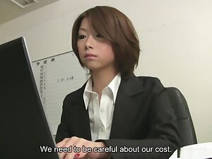 Office babe Tsubaki uses up a colleague at work