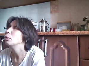 Mature Step mom Gets Full Load Of Sperm On Her Face - Rough Deepthroat Pov