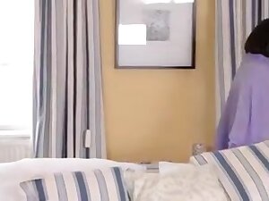 Sexy Big Natural Tits Brunette Masturbate