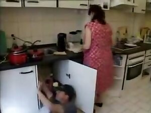 Repairman fucked housewife