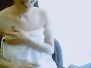Chinese girl on webcam 037