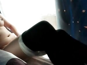 Chinese girl laptop masturbation orgasm