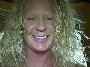 Mature woman loves being gangbanged